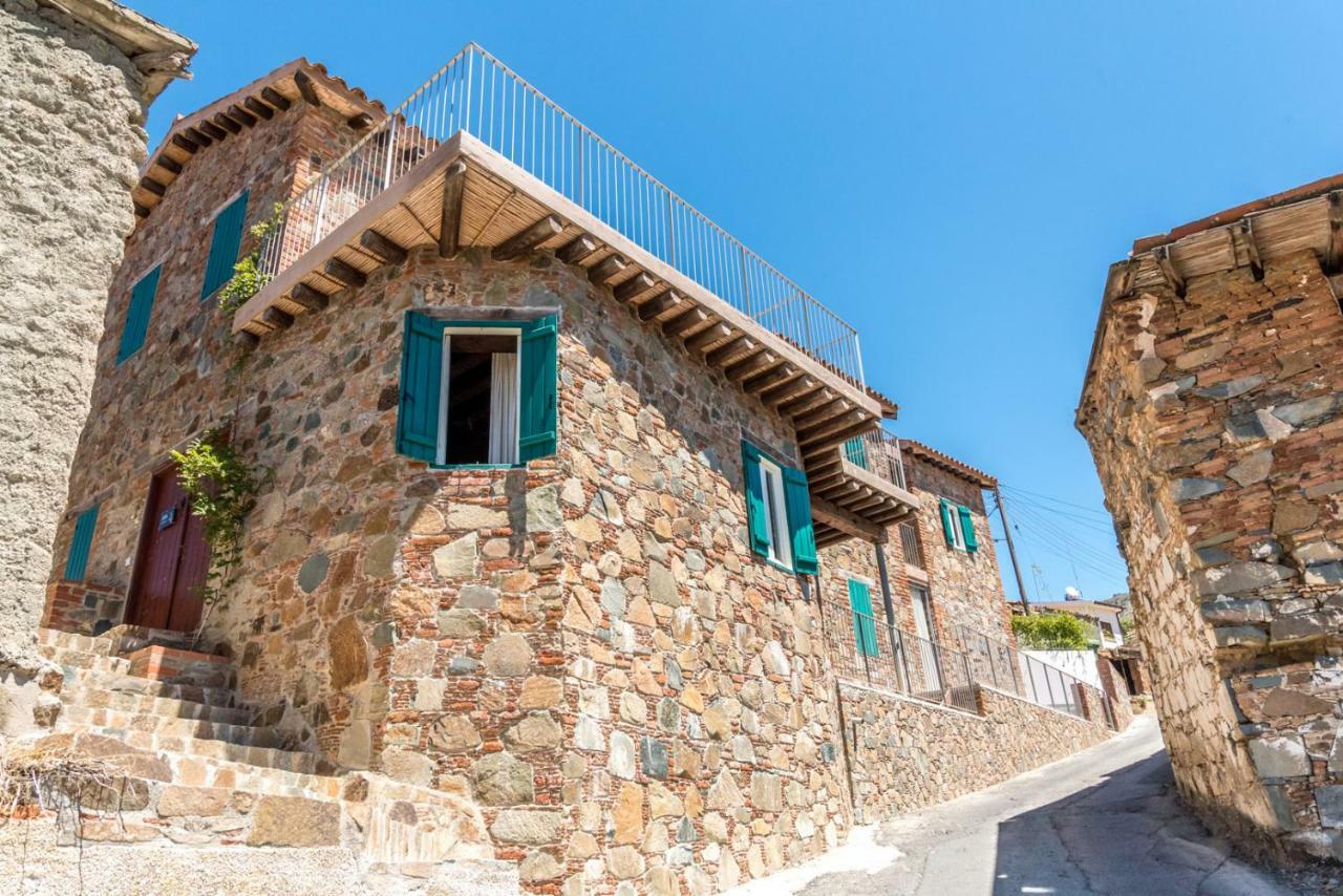 منزل الضيف Farmakas Living المظهر الخارجي الصورة